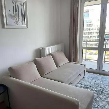 4chi - Wiktoryn House * Varsó